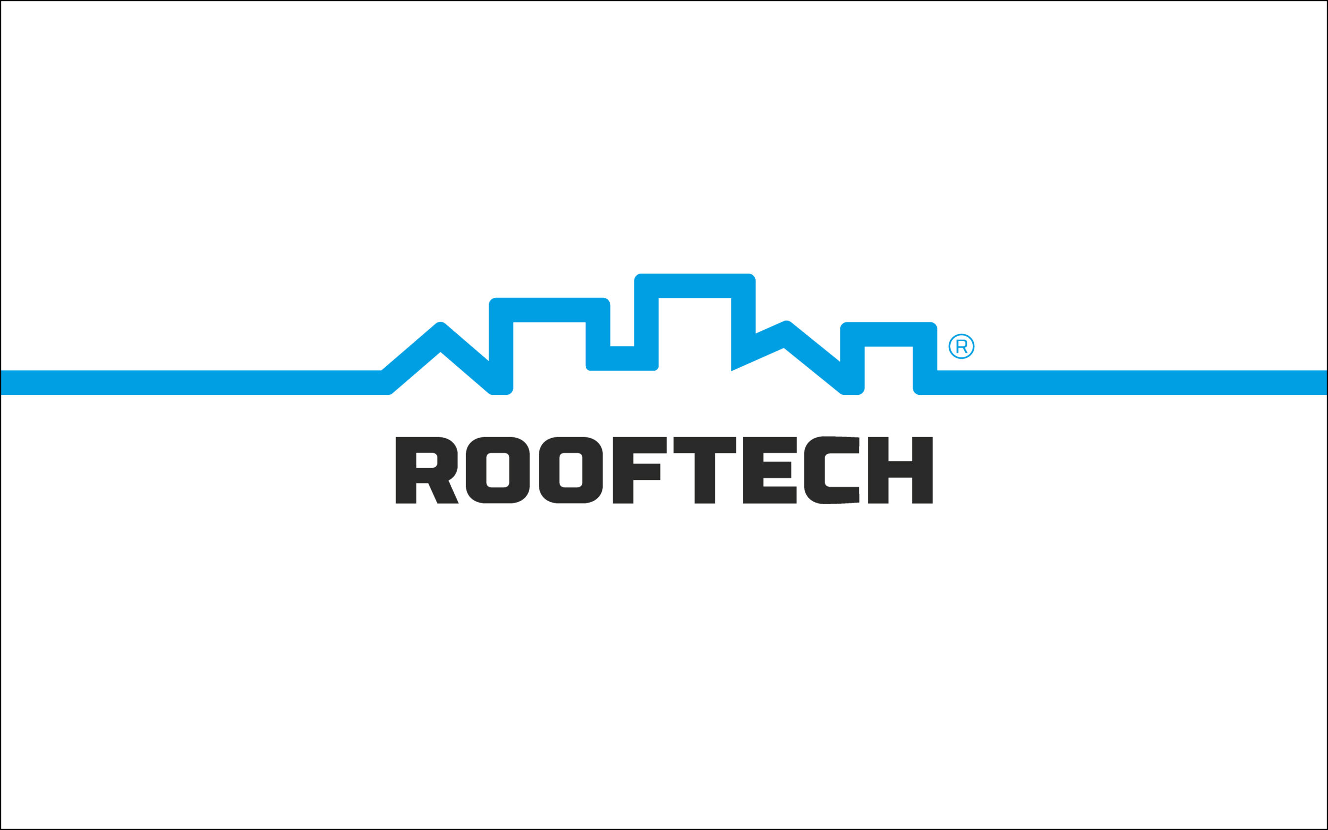 Firmen-Logo als Hauptelement des Brandings Corporate Designs der Firma Rooftech AG. Blaue Linie formt eine Skyline, die Wortmarke unten in schwarz mit einer kräftigen, technischer Schrift.