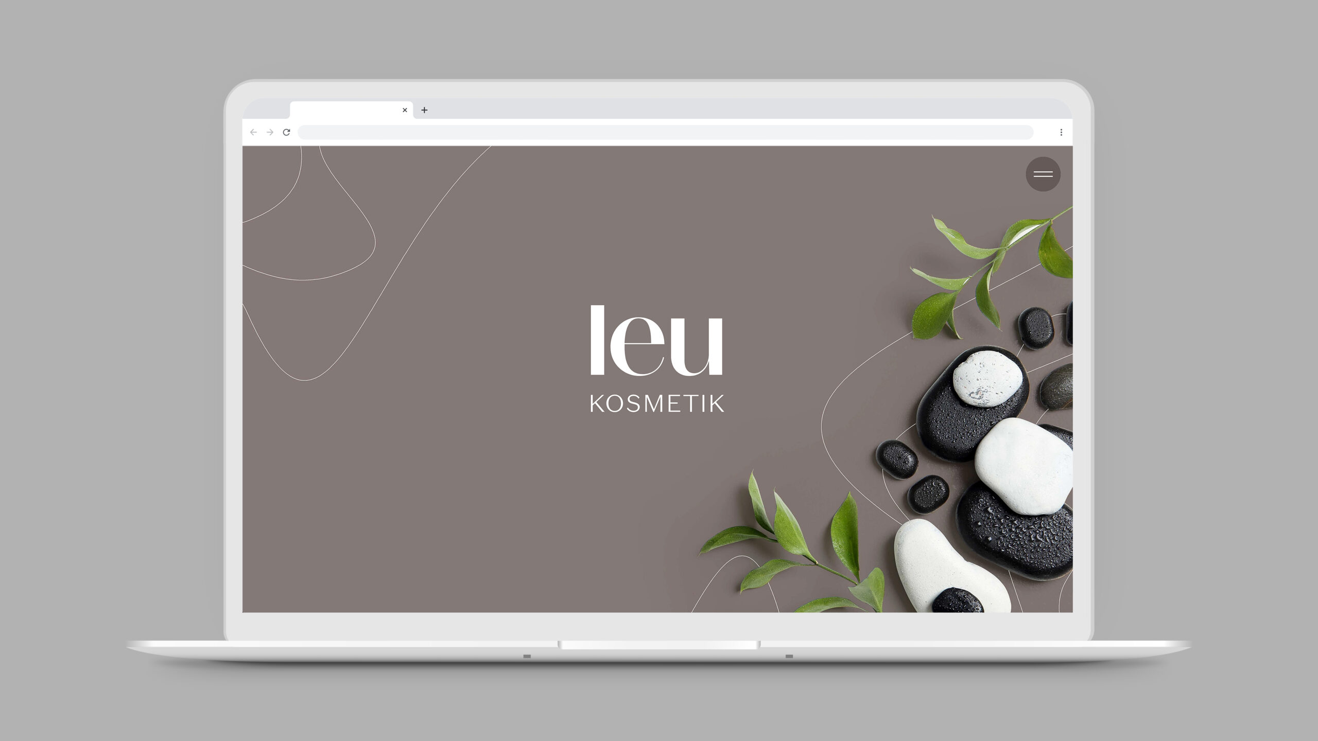 Gestaltung der Webseite für Leu-Kosmetik. Homepage mit Logo zentriert. Desktop-Version.